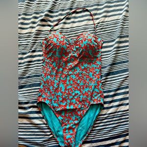 Tommy Bahama sz 12 one piece swimsuit. Never worn, no tags. Removal halter strap